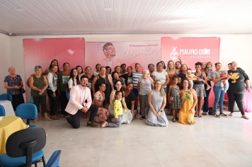 CRAS COMEMORA O DIA INTERNACIONAL DAS MULHERES COM MANHÃ ESPECIAL