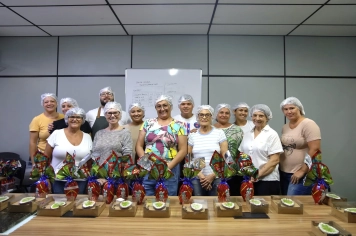 CURSO DE OVOS DE PÁSCOA E BOMBONS É CONCLUÍDO COM SUCESSO!
