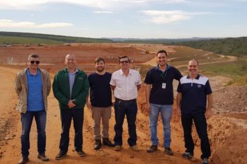 COMDEMA de Piratininga realiza visita ao Aterro Sanitário terceirizado presente no município.