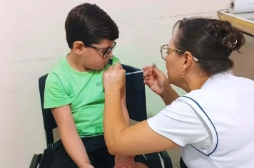DIA D AMPLIA COBERTURA VACINAL CONTRA INFLUENZA NO MUNICÍPIO