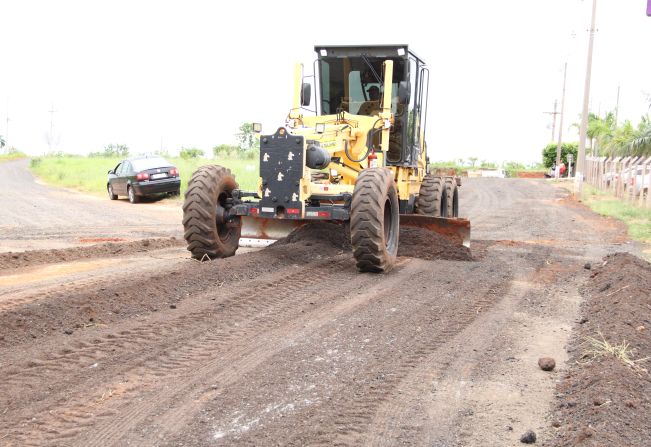 OBRAS NO DISTRITO INDUSTRIAL