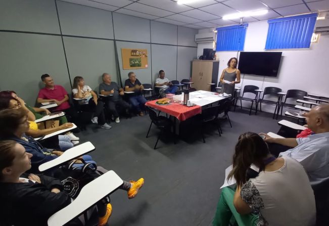 COMTUR ABORDA ASSUNTOS TÉCNICOS EM REUNIÃO