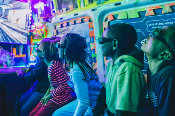 CINESOLARZINHO CHEGA A PIRATININGA COM SESSÕES DE CINEMA MOVIDO A ENERGIA SOLAR, PIPOCA E ATRAÇÕES DE GRAÇA PARA AS FAMÍLIAS